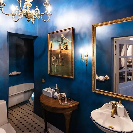 Vinoteegi Residents ゲストハウス 4*