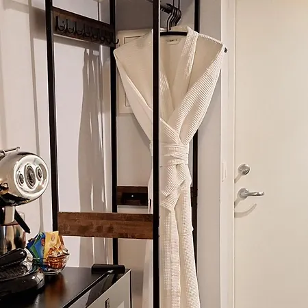 Vinoteegi Residents Guest house 4*