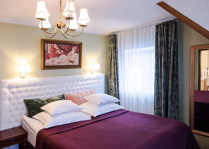 Vinoteegi Residents Kuressaare