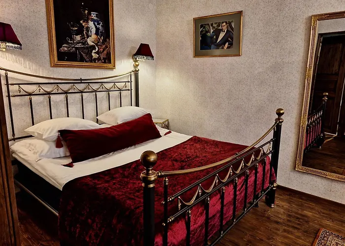 Vinoteegi Residents Guest house Kuressaare