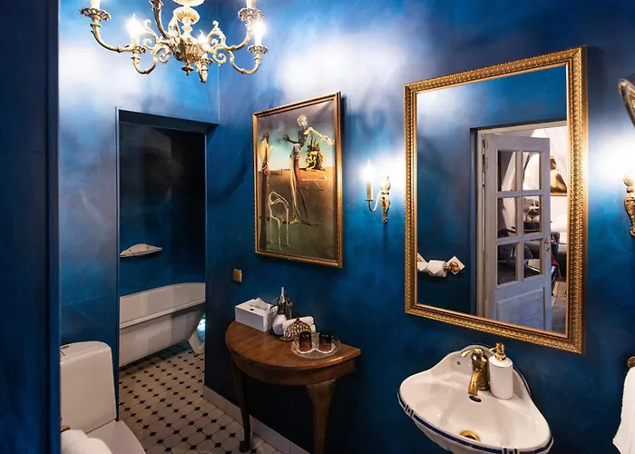 Vinoteegi Residents Guest house 4*